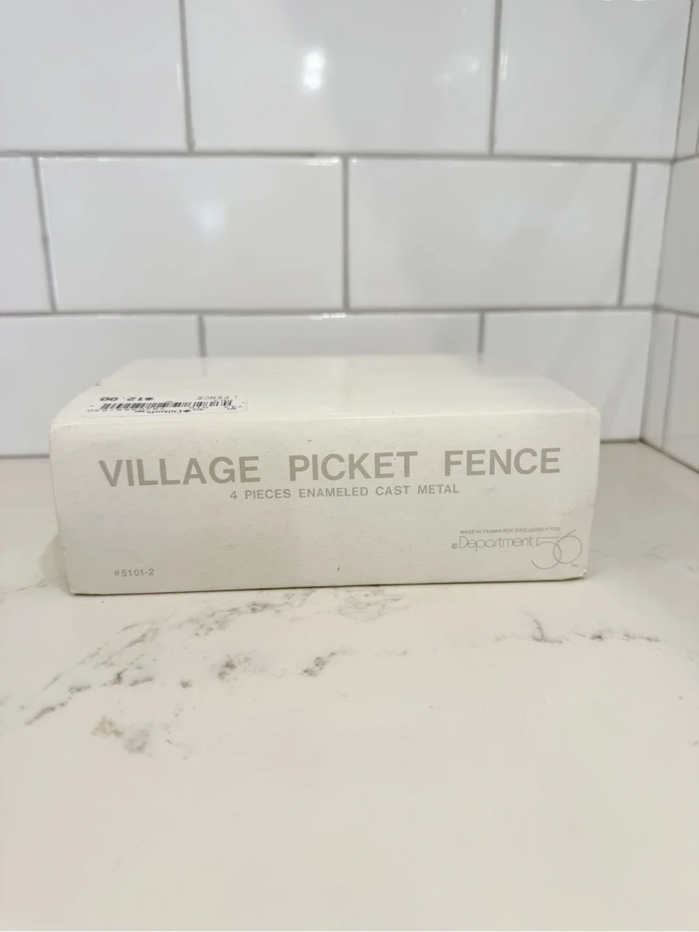 ❤️🎄❤️ Dept 56 | Village Picket Fence | 4 pieces | Enameled Cast Metal  ❤️🎄❤️